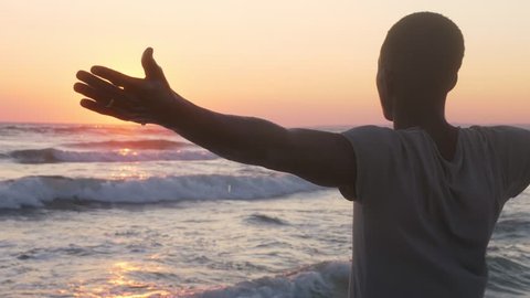 Nilivyopata Ujasiri wa Kuanzia Upya Baada ya Kuanguka Mara Nyingi Sana