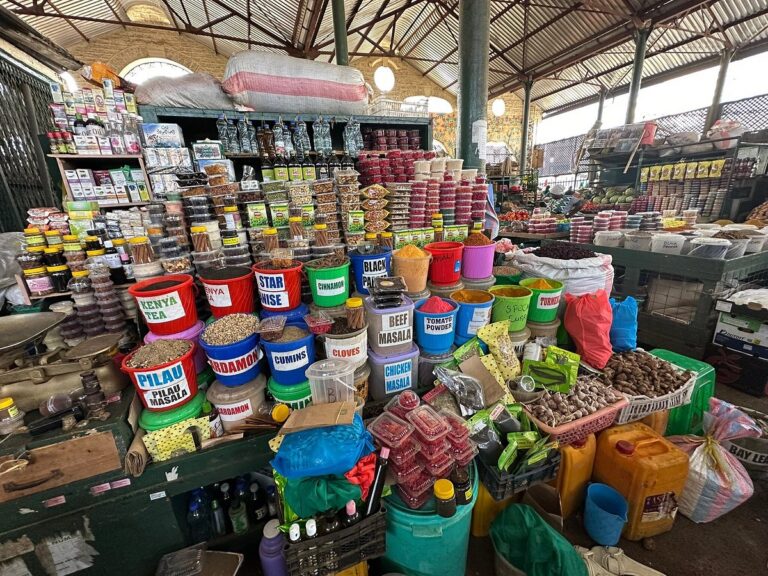 Nilivyopata Wateja Wengi Baada ya Duka Langu Kukaa Wiki Mbili Bila Mauzo na Kukaribia Kufungwa Kabisa