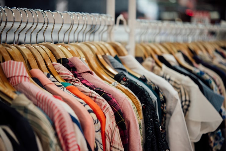 Nilivyofanya Boutique Yangu Ianze Kuvutia Wateja Baada ya Kukaa Miezi Bila Mauzo na Watu Kuniambia Nimefungua Sehemu Mbaya