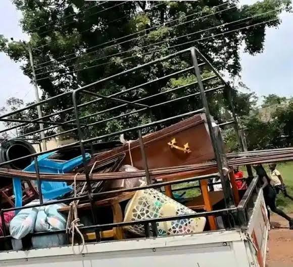 Nilihama Nyumba Mara Sita Kwa Sababu ya Mikosi Isiyoisha Mpaka Nilipogundua Chanzo Kilichokuwa Kikinifuata