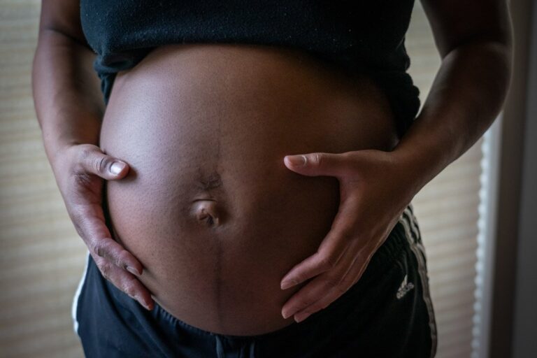 Nilitafuta Mtoto kwa Zaidi ya Miaka Saba Bila Mafanikio, Mpaka Tiba ya Asili Iliponiwezesha Kushika Mimba na Kufuta Machozi Yangu
