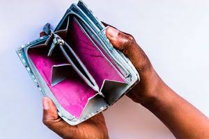 Mtu Aliyenidhulumu Akiba Yangu Yote ya Maisha Alijigamba na Kunicheka, Mpaka Visomo Hivi Vilipomfanya Anitafute Mwenyewe Akilia na Kurejesha Fedha Zote