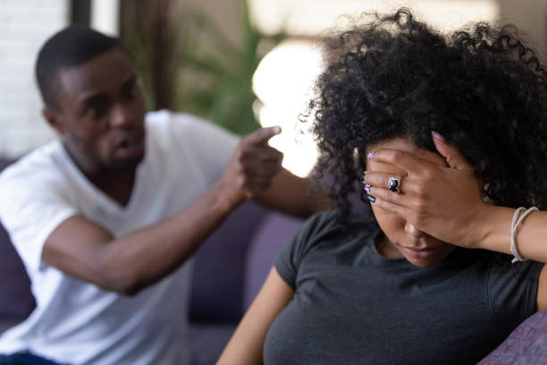 Nyumba Yetu Yote Iligeuka Uwanja wa Vita na Ugomvi Usio na Mwisho na Mume Wangu, Mpaka Nambari Hii Iliporudisha Amani