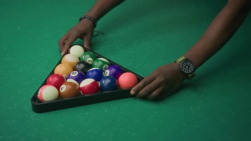 Mume Wangu Alikuwa Akipoteza Pesa Zote Kwenye Mchezo wa Bahati Nasibu, Mpaka Alipopata Akili Mpya na Amani